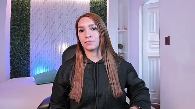 Snapshot of miataylorr1 chatting on February 11, 2026, 11:59 am miataylorr1 online show from February 11, 2026, 11:59 am