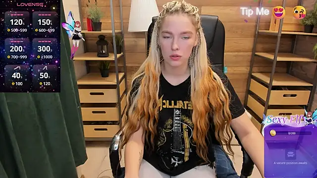  fiona Love online show from December 9, 2024, 9:37 pm