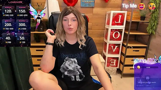  fiona Love online show from February 22, 2025, 8:42 pm