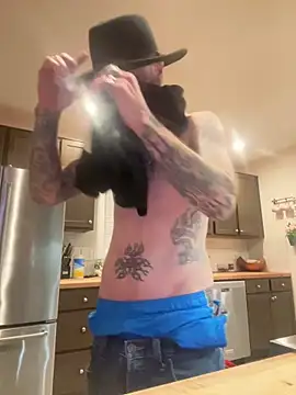 Snapshot of Mackwood89 chatting on January 6, 2026, 8:51 am Mackwood89 online show from January 6, 2026, 8:51 am