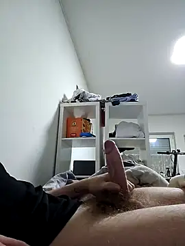 BigJuicy18cm online show from January 26, 2025, 10:13 pm