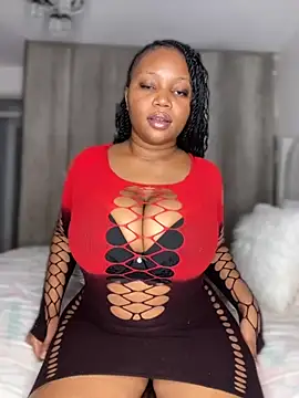 Hyra Ari online show from November 27, 2025, 7:54 am