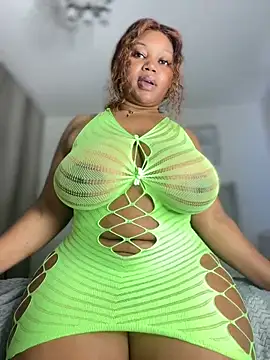 Hyra Ari online show from April 3, 2026, 8:56 am