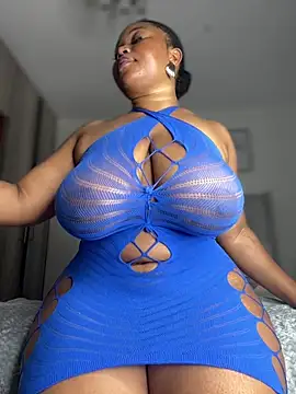 Hyra Ari online show from April 5, 2026, 9:12 pm