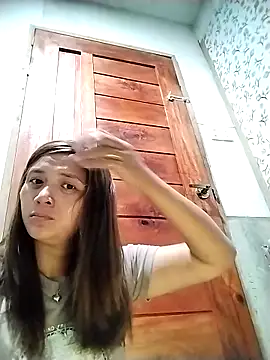 MS Isabella Snow92 online show from September 21, 2025, 9:49 pm