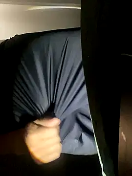 rxxx95 online show from October 18, 2025, 1:12 pm