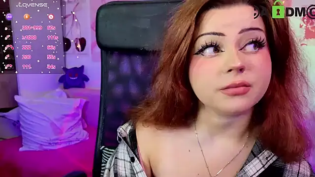 Snapshot of StellaMilla chatting on July 11, 2026, 11:17 pm StellaMilla online show from July 11, 2026, 11:17 pm