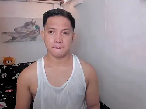 Snapshot of xSebastian19 chatting on May 8, 2026, 4:51 am xSebastian19 online show from May 8, 2026, 4:51 am