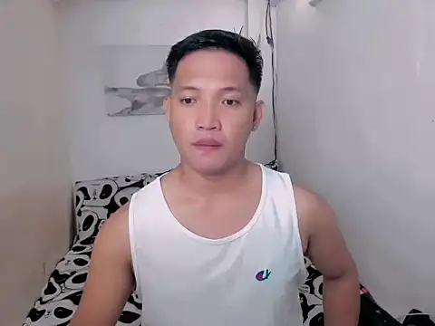 Snapshot of xSebastian19 chatting on July 10, 2026, 4:39 am xSebastian19 online show from July 10, 2026, 4:39 am