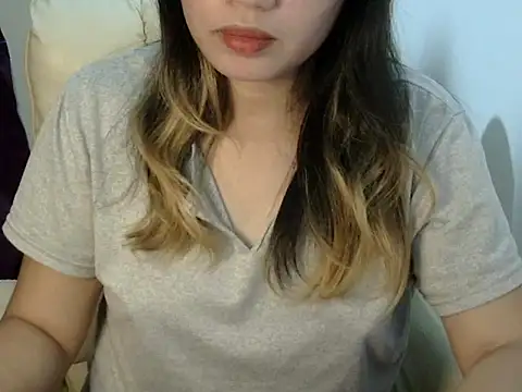 Snapshot of ___zurIII09_ chatting on September 10, 2025, 9:20 am zurIII09 online show from September 10, 2025, 9:20 am