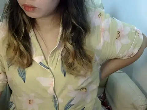 Snapshot of ___zurIII09_ chatting on September 27, 2025, 11:10 pm zurIII09 online show from September 27, 2025, 11:10 pm