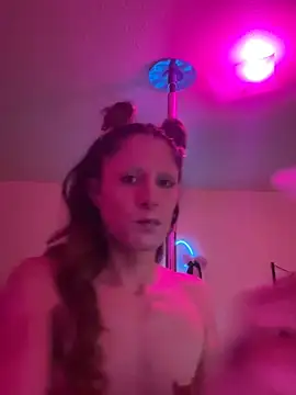 spoilbadkittynow online show from August 4, 2026, 6:54 pm