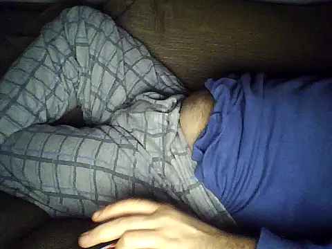 Snapshot of Anderrust chatting on February 26, 2026, 11:37 pm Anderrust online show from February 26, 2026, 11:37 pm