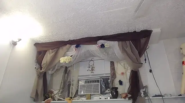 MaxiMillz online show from January 2, 2025, 6:29 am