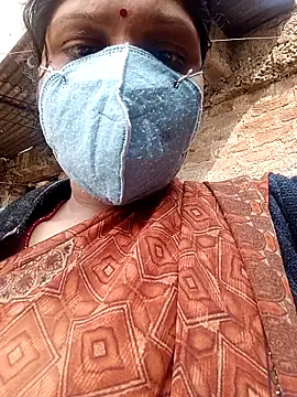 Snapshot of Lattika-Bhabhi chatting on February 22, 2026, 8:57 am Lattika-Bhabhi online show from February 22, 2026, 8:57 am