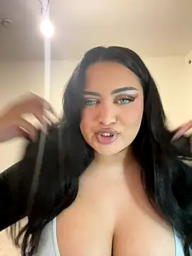 EmiliaPetrova online show from October 16, 2025, 11:17 pm