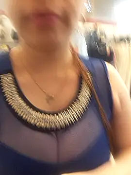 lorenitabella online show from February 26, 2025, 10:09 pm