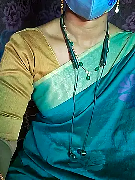 XBHUUME online show from January 1, 2025, 4:29 pm