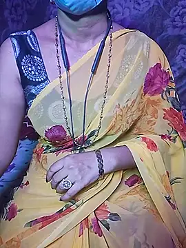 XBHUUME online show from October 10, 2025, 4:39 pm