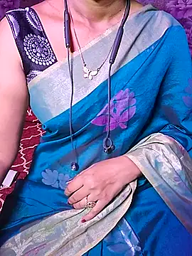 XBHUUME online show from November 14, 2025, 5:22 pm