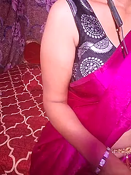 Snapshot of XBHUUME chatting on May 11, 2026, 5:10 pm XBHUUME online show from May 11, 2026, 5:10 pm