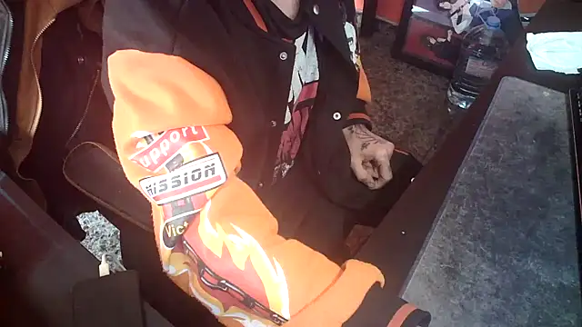 Snapshot of zorrito86 chatting on February 27, 2025, 1:28 pm zorrito86 online show from February 27, 2025, 1:28 pm