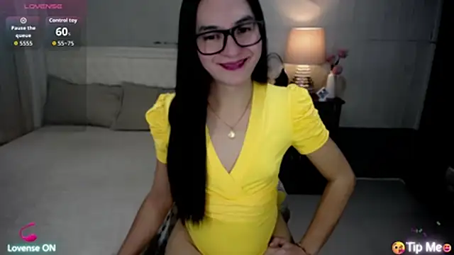 xAsianSweetHeart online show from June 23, 2026, 11:36 pm