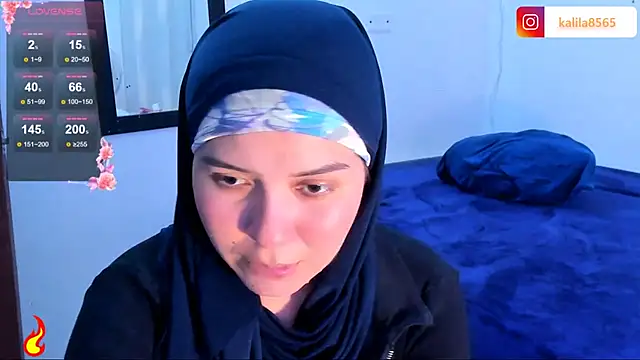 MatchedEyebrow online show from February 6, 2026, 9:29 pm