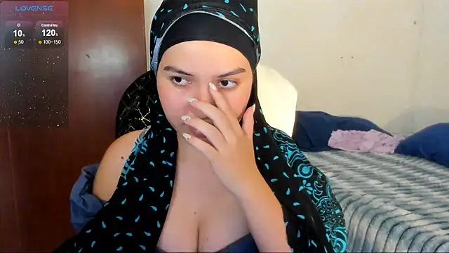 MatchedEyebrow online show from May 11, 2026, 9:01 pm