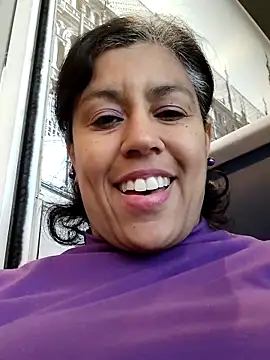 Snapshot of Molly_newman6 chatting on February 4, 2025, 1:48 pm Molly newman6 online show from February 4, 2025, 1:48 pm