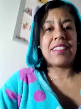 Snapshot of Molly_newman6 chatting on March 14, 2025, 4:21 am Molly newman6 online show from March 14, 2025, 4:21 am