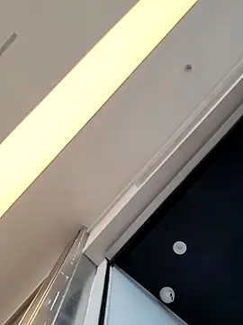 Snapshot of Molly_newman6 chatting on March 15, 2025, 2:23 pm Molly newman6 online show from March 15, 2025, 2:23 pm