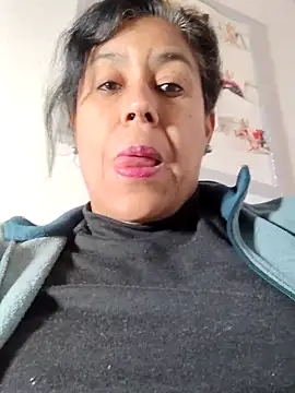 Snapshot of Molly_newman6 chatting on March 15, 2025, 6:54 pm Molly newman6 online show from March 15, 2025, 6:54 pm