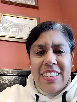 Snapshot of Molly_newman6 chatting on March 19, 2025, 1:07 pm Molly newman6 online show from March 19, 2025, 1:07 pm