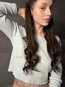 Snapshot of Camilla_Railian chatting on March 19, 2025, 3:20 am Camilla Railian online show from March 19, 2025, 3:20 am