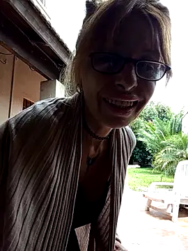 FrozenWaffle online show from November 22, 2025, 4:50 pm