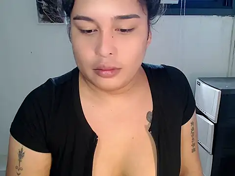 Snapshot of Hardcore_Tgirl chatting on June 4, 2026, 11:44 pm Hardcore Tgirl online show from June 4, 2026, 11:44 pm