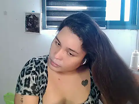 Snapshot of Hardcore_Tgirl chatting on July 9, 2026, 12:15 am Hardcore Tgirl online show from July 9, 2026, 12:15 am