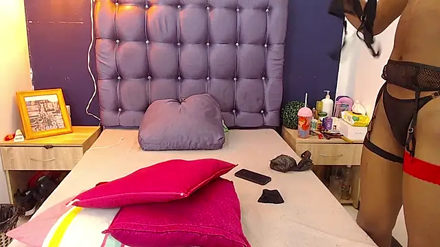 Keilyn Hot  online show from January 18, 2025, 7:04 pm