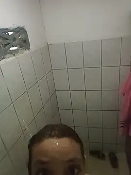 Karmakuro online show from May 10, 2026, 4:01 pm
