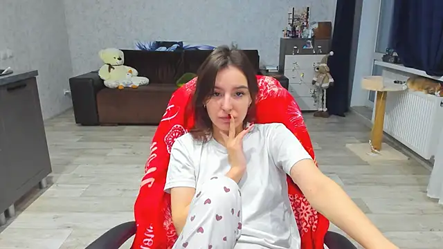 c arina x online show from December 16, 2024, 5:22 pm