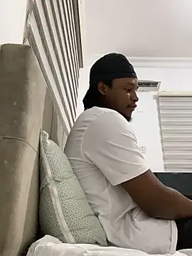 finefinance online show from November 1, 2025, 6:54 pm