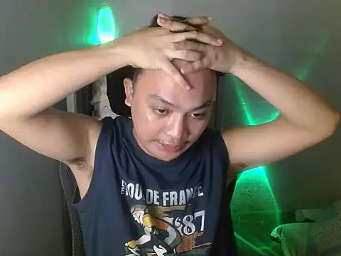 xsweetasian69x online show from April 17, 2026, 1:03 pm