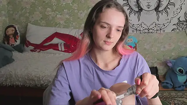 Cutie Adelia online show from March 22, 2026, 10:07 am