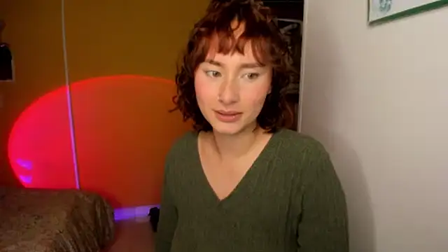 Snapshot of bellaa-w chatting on August 10, 2026, 12:47 am bellaa-w online show from August 10, 2026, 12:47 am