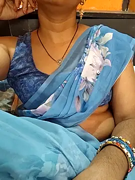 Snapshot of Diya_143 chatting on May 29, 2026, 8:34 am Diya 143 online show from May 29, 2026, 8:34 am