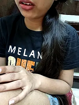 Snapshot of Nupur_69 chatting on September 22, 2025, 8:11 pm Nupur 69 online show from September 22, 2025, 8:11 pm