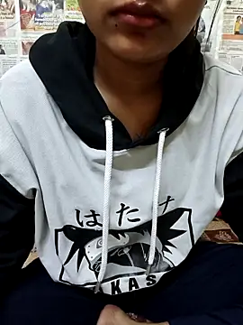 Snapshot of Nupur_69 chatting on November 14, 2025, 10:18 pm Nupur 69 online show from November 14, 2025, 10:18 pm