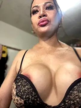 HugeKatarinaTS online show from September 25, 2025, 3:16 pm