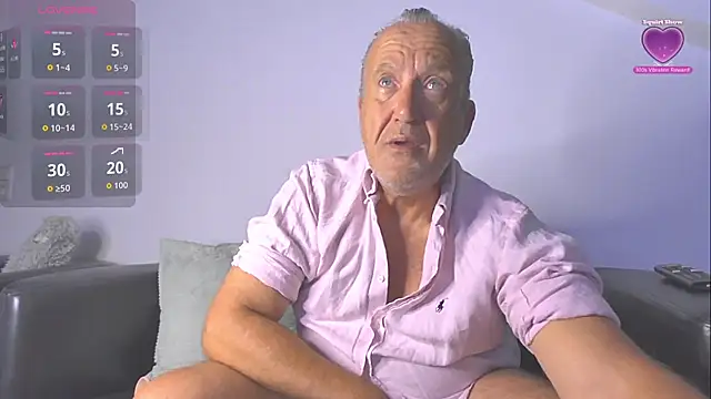 Snapshot of openminddaddy chatting on July 11, 2026, 2:03 am openminddaddy online show from July 11, 2026, 2:03 am